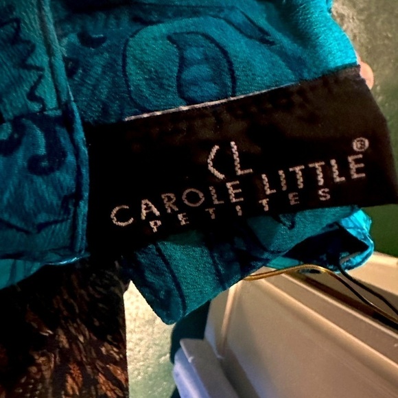 Carole Little Petite Top Key Hole Opening in Back Mermaid Cerulean Size 6P - Picture 5 of 9